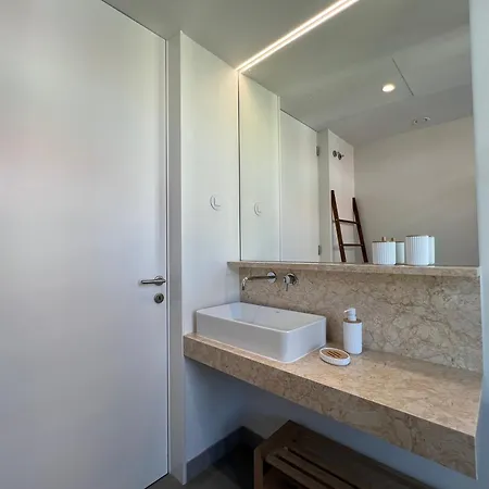 Apartment Dl *