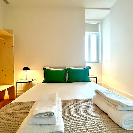 Dl Apartment *