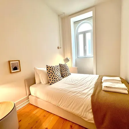 Dl Apartment