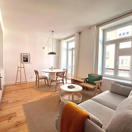 Apartman Dl Apartments *